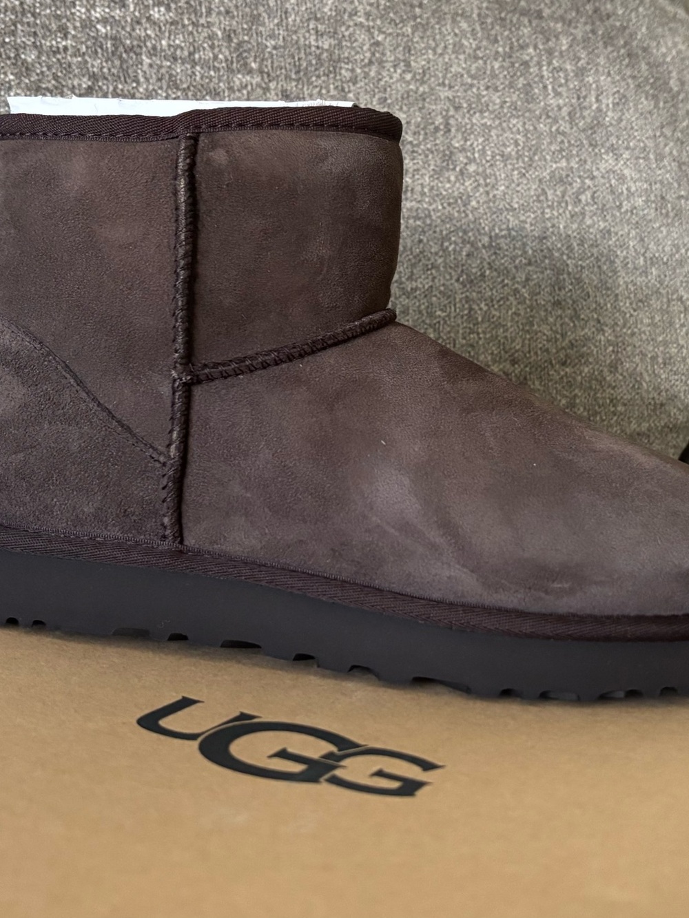 UGG Classic Mini II
